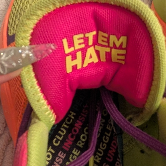 Adidas Kids Multicolor Sneakers D.O.N. Issue #2 "Prove Em Wrong" - Picture 5 of 8